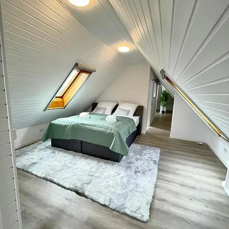 Fewo-julius Am Weser-sandstrand Apartman Berne