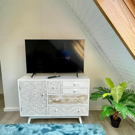 Fewo-julius Am Weser-sandstrand * Berne