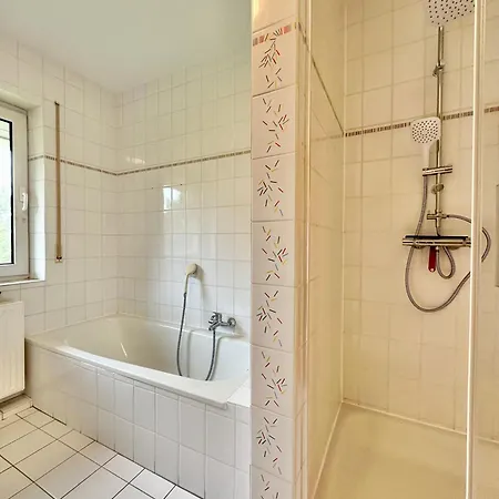 Apartment Fewo-julius Am Weser-sandstrand *