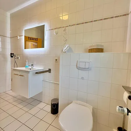 Fewo-julius Am Weser-sandstrand Apartment Berne