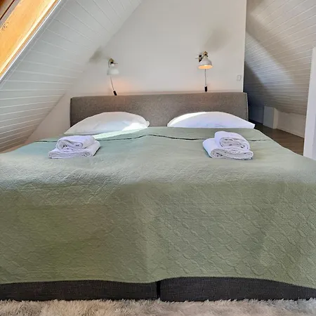 Fewo-julius Am Weser-sandstrand * Berne