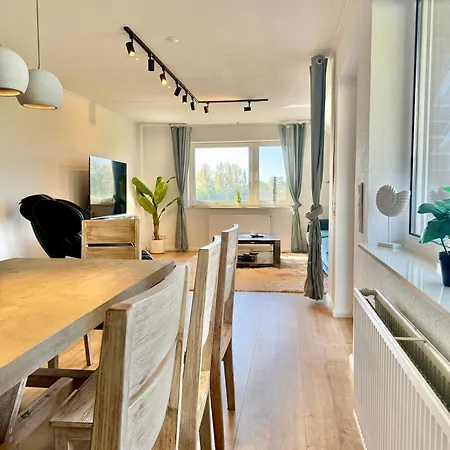 Fewo-julius Am Weser-sandstrand Berne